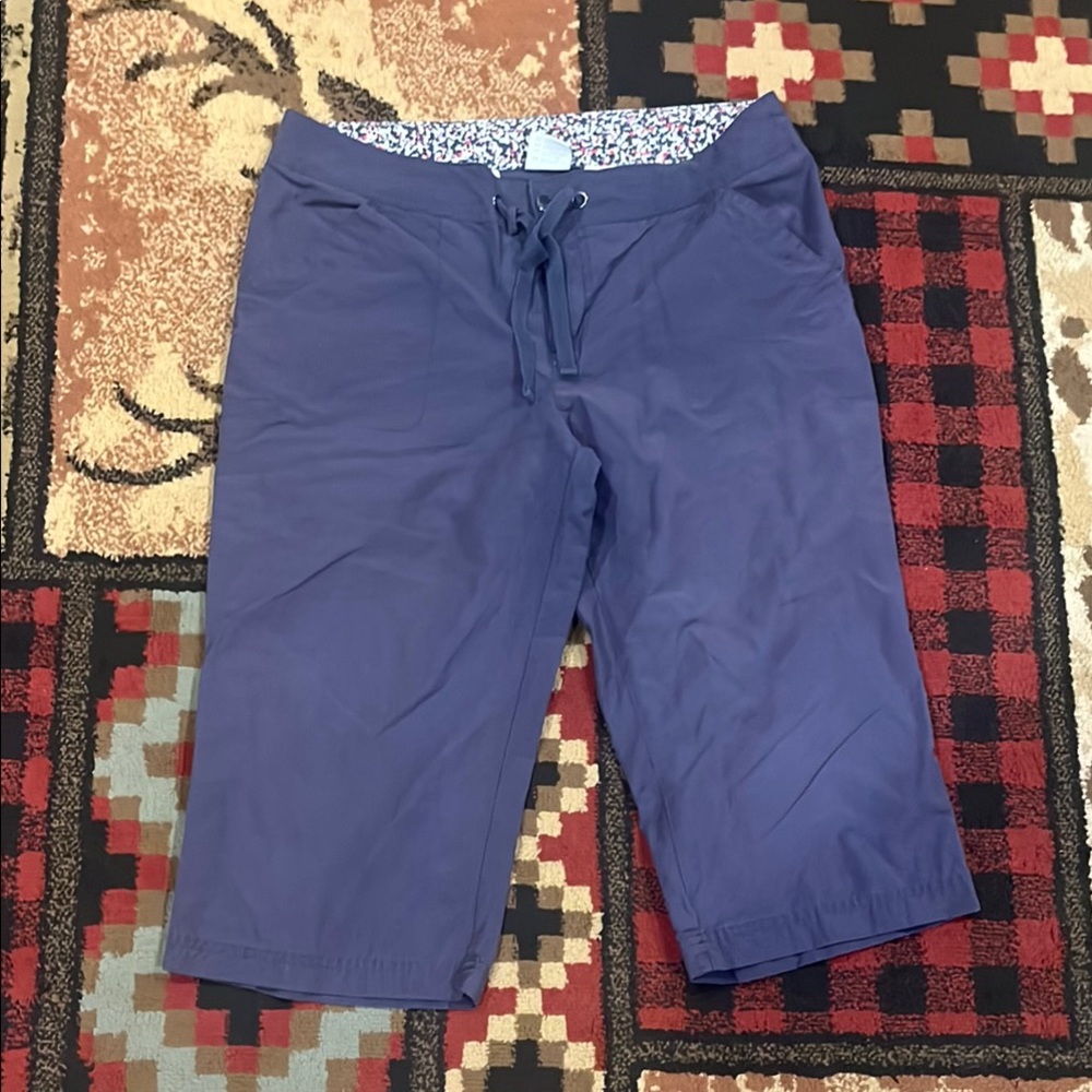 Womens Columbia capris